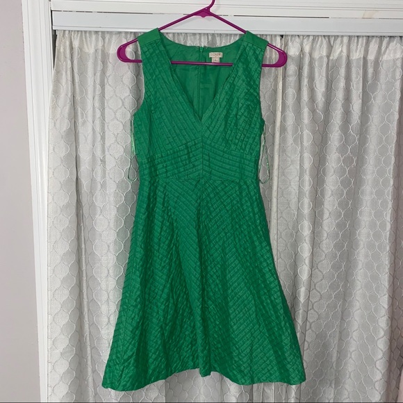J. Crew Dresses & Skirts - J. Crew Chevron Pleated Cotton Green Midi Dress